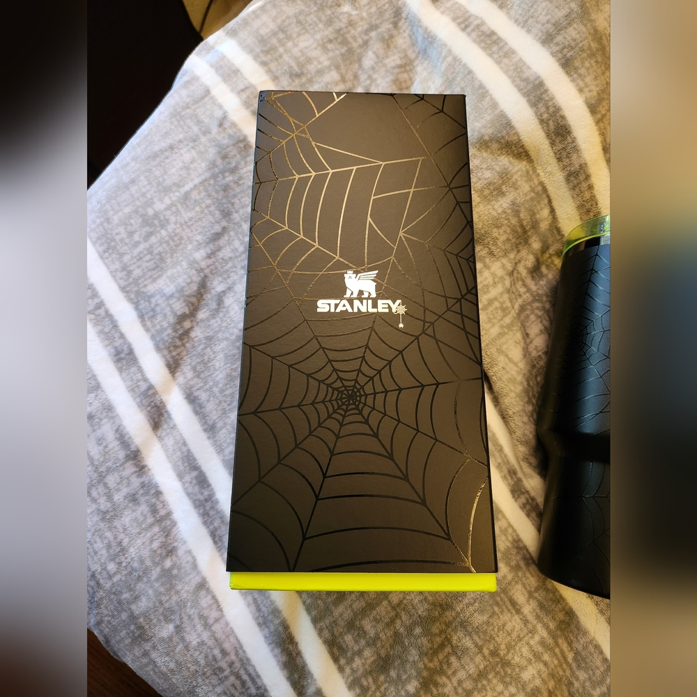 New with box and tags Stanley Halloween limited edition